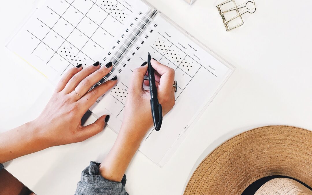 3 Easy Ways to Become More Organized